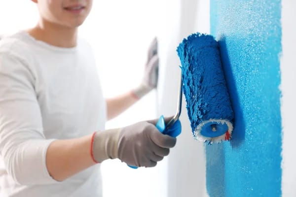Professional painter with brush in Marina Del Rey